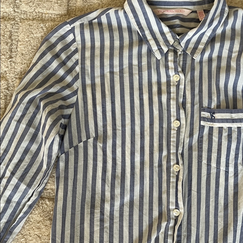 Victoria's Secret Blue and White Striped Button Down Night Gown - Picture 4 of 7
